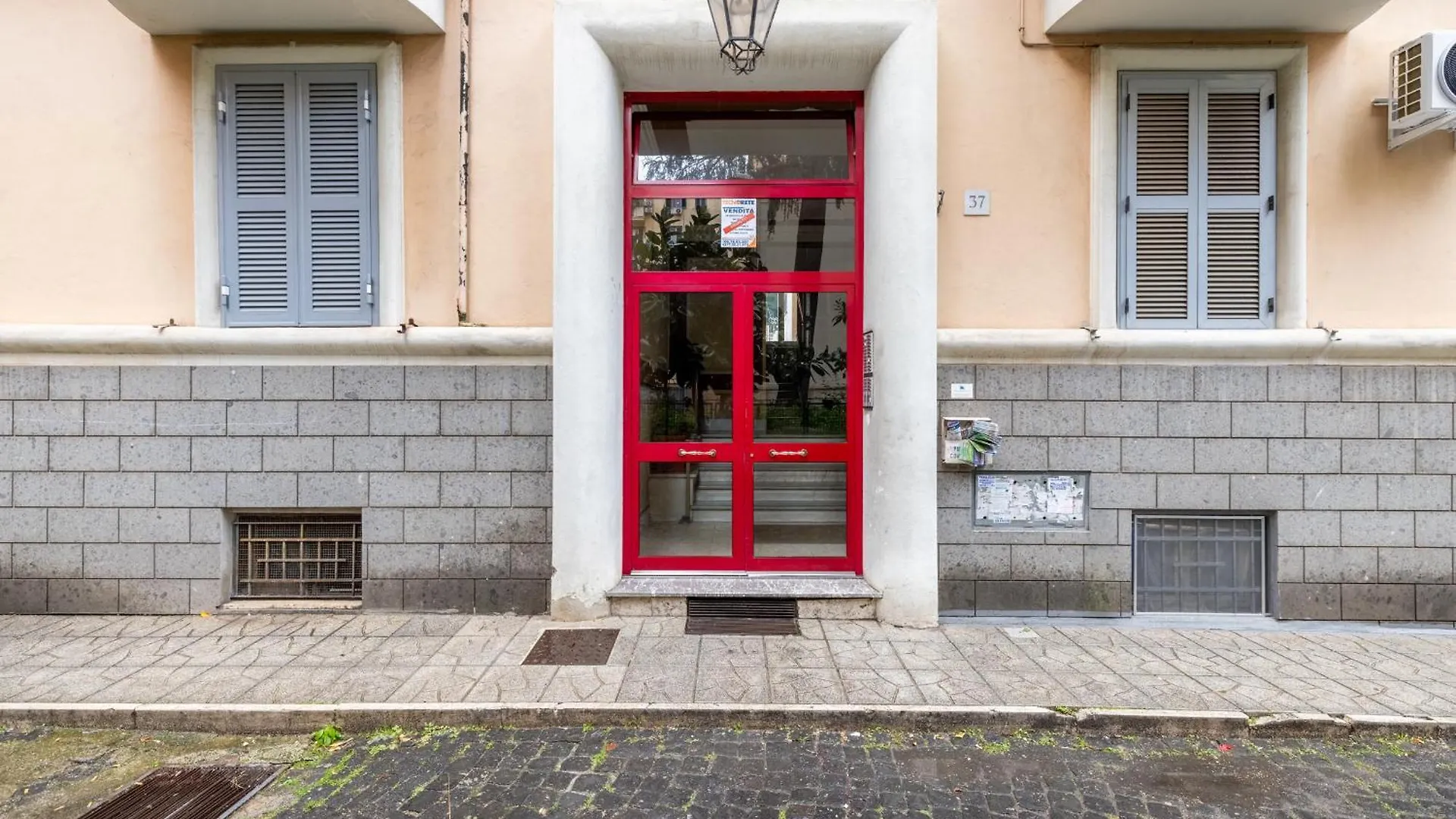 Domvs Clelia 2 Bedrooms Rome Italy